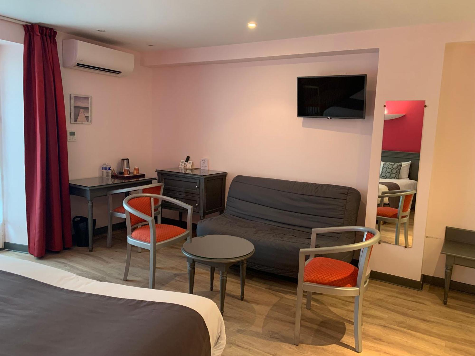 Logis Hotel Restaurant Le Moulin De La Coudre Venoy Екстериор снимка