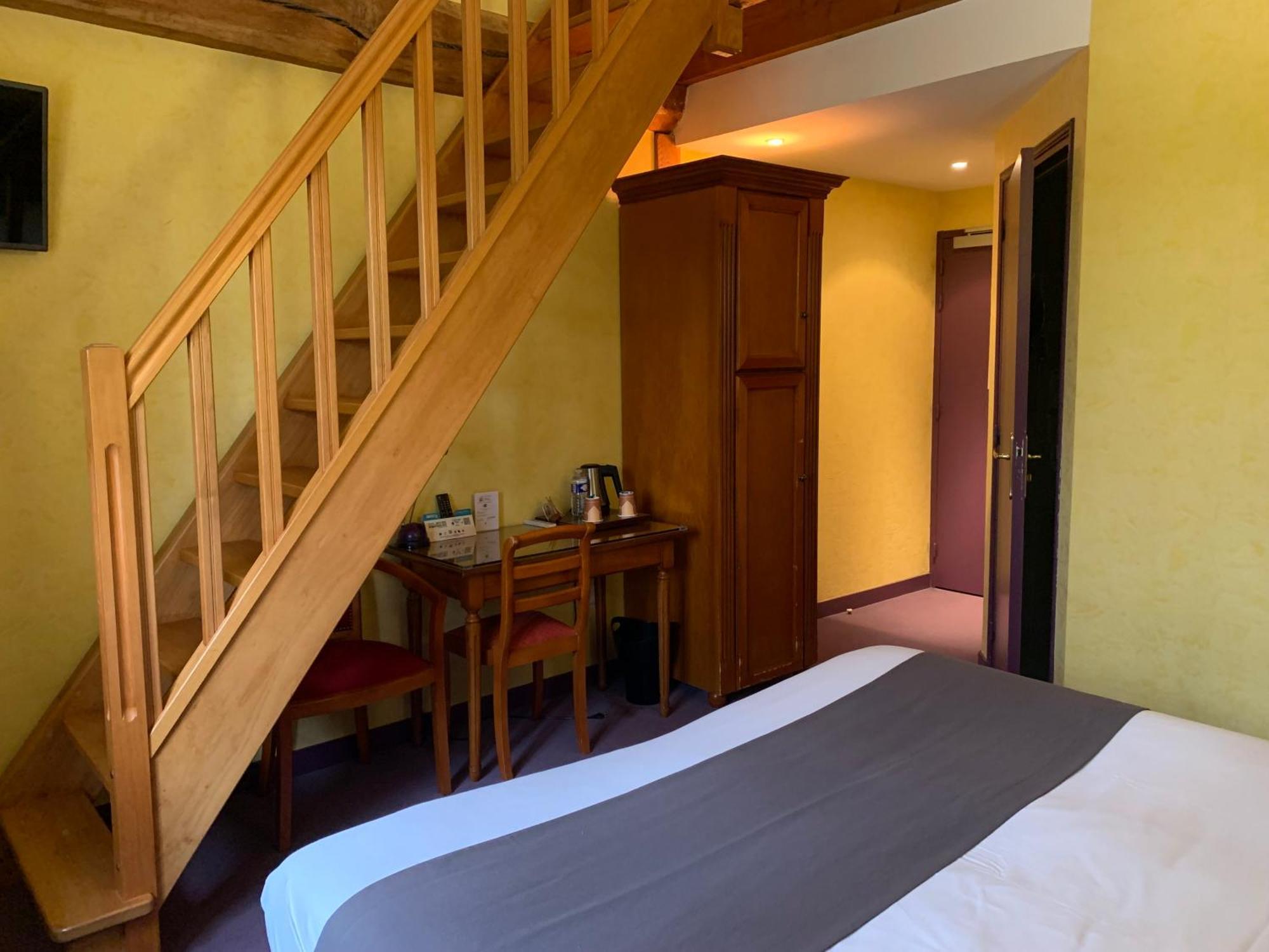 Logis Hotel Restaurant Le Moulin De La Coudre Venoy Екстериор снимка
