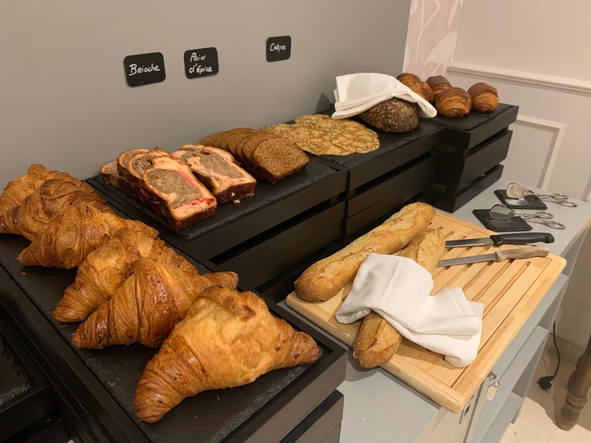 Logis Hotel Restaurant Le Moulin De La Coudre Venoy Екстериор снимка