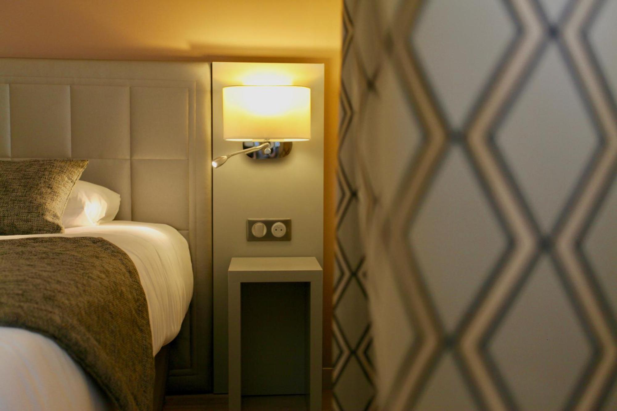 Logis Hotel Restaurant Le Moulin De La Coudre Venoy Екстериор снимка