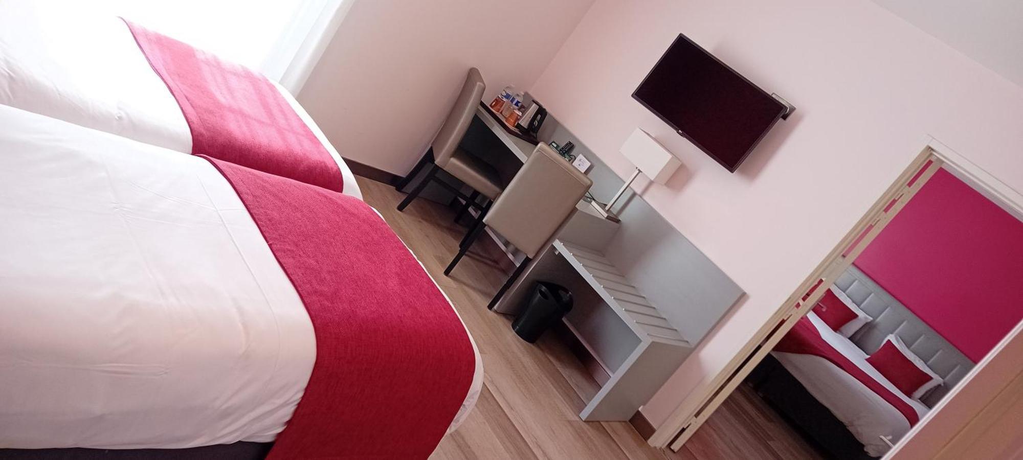 Logis Hotel Restaurant Le Moulin De La Coudre Venoy Екстериор снимка
