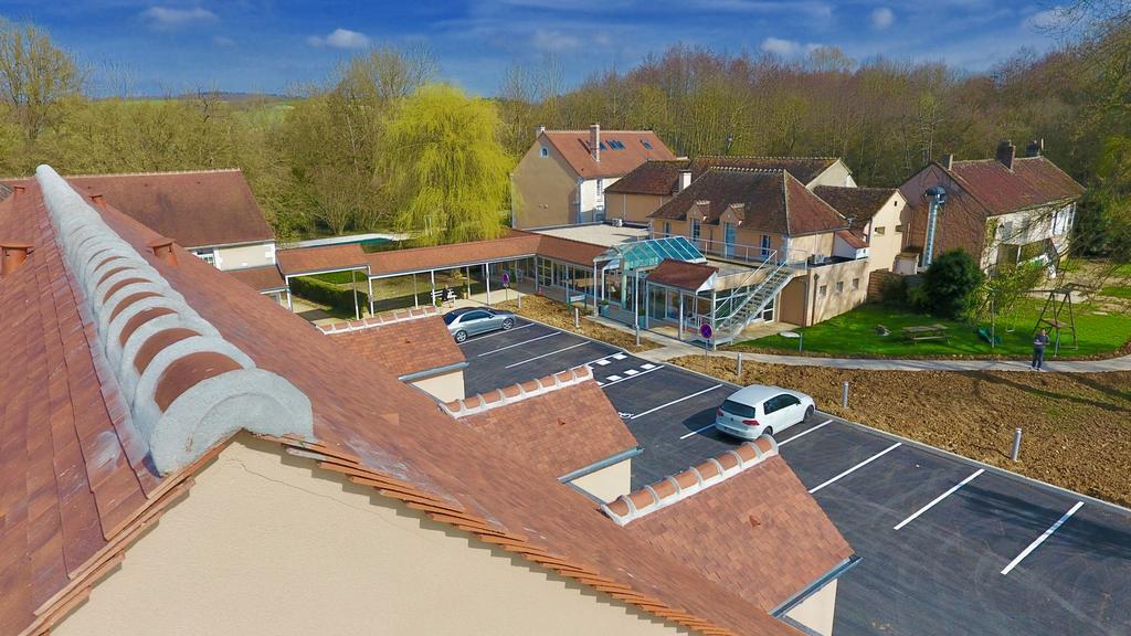 Logis Hotel Restaurant Le Moulin De La Coudre Venoy Екстериор снимка
