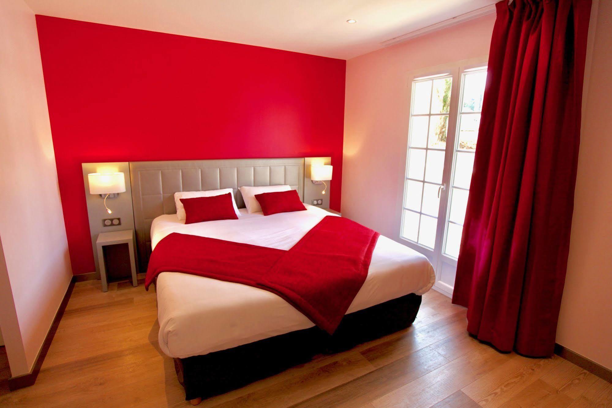 Logis Hotel Restaurant Le Moulin De La Coudre Venoy Екстериор снимка
